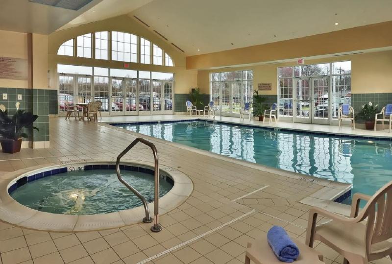 Towneplace Suites By Marriott Clinton At Joint Base Andrews Exterior foto